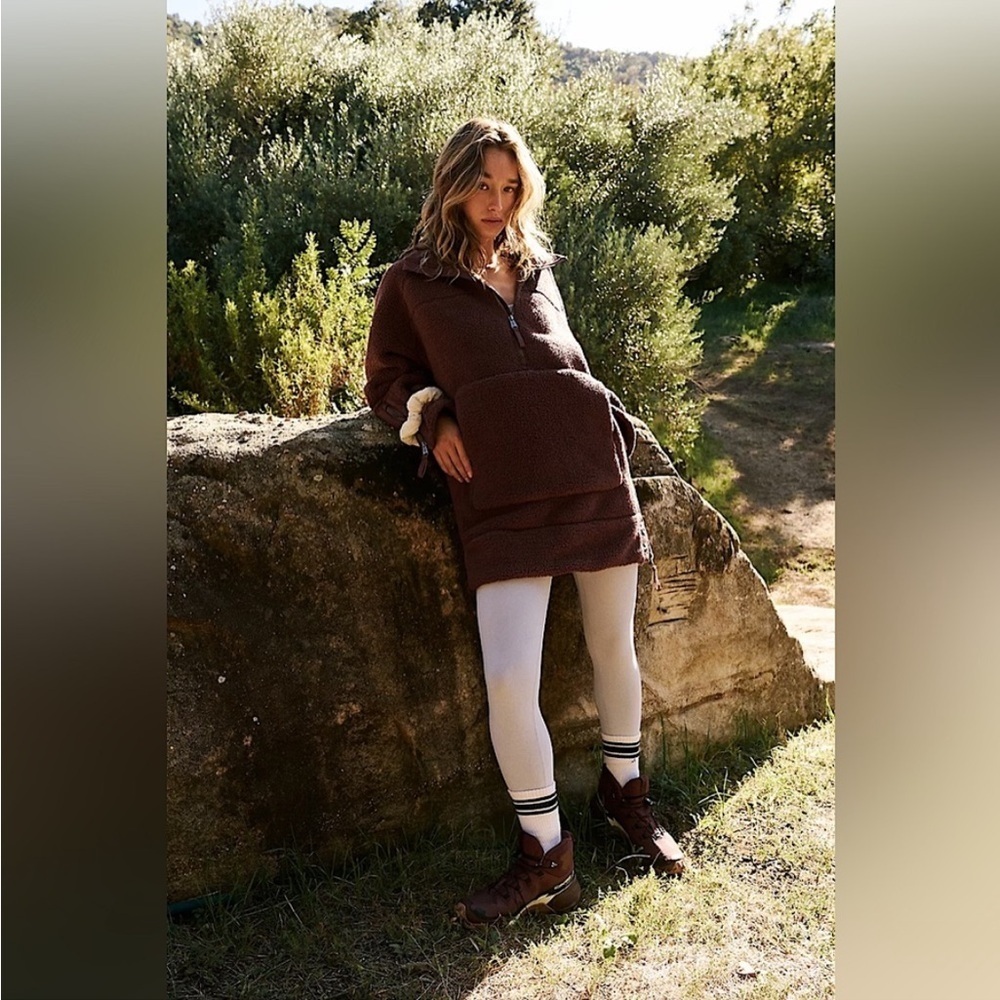 Free People Viewpoint Midi Fleece Size Large NWT
